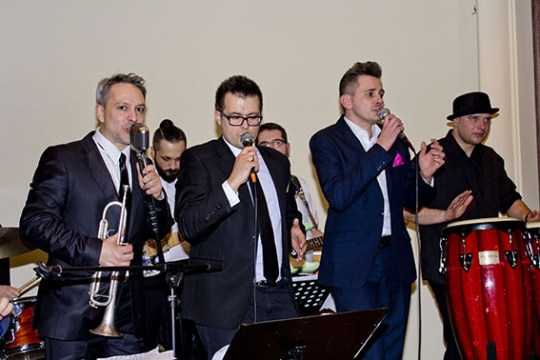 Павел Самохин, Михал Бобер и Лукаш Мысельский с музыкальным подарком